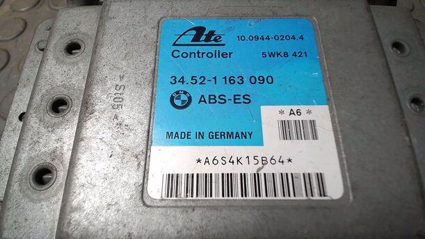 Foto: STEUERGERÄT ABS eines BMW 318ti compact