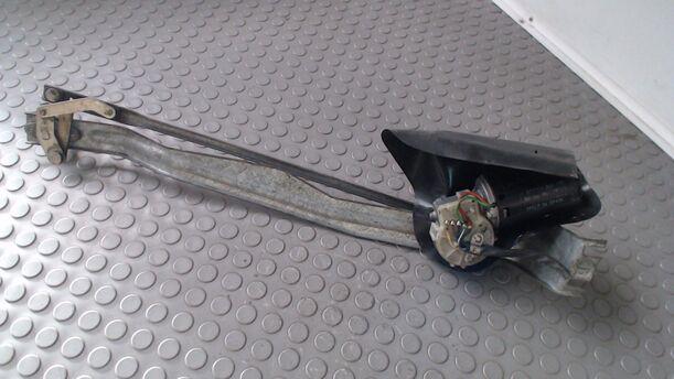 Foto: SCHEIBENWISCHERMOTOR VORN eines Seat Ibiza Special