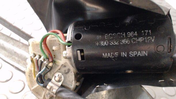 Foto: SCHEIBENWISCHERMOTOR VORN eines Seat Ibiza Special