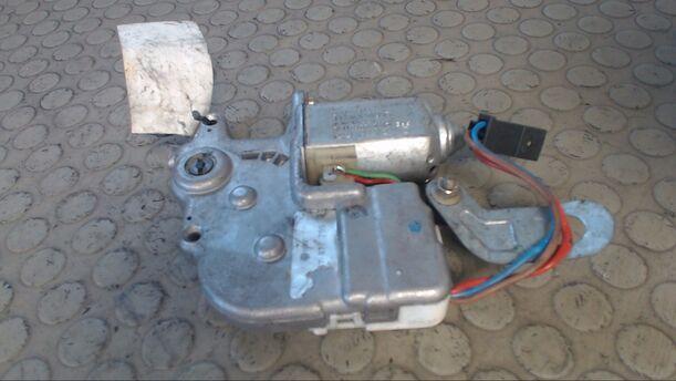 Foto: SCHIEBEDACHMOTOR eines VW Passat Variant 2.8 VR6 GL