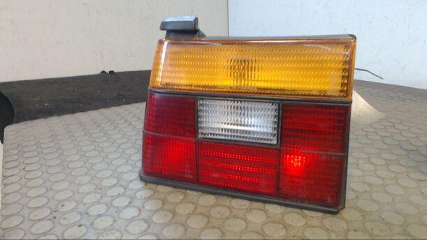 Foto: HECKLEUCHTE / RÜCKLEUCHTE LINKS eines VW Jetta