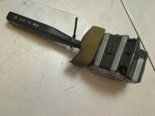 Foto: BLINK-/KOMBISCHALTER eines Citroen BX 19 TRI Tecnic