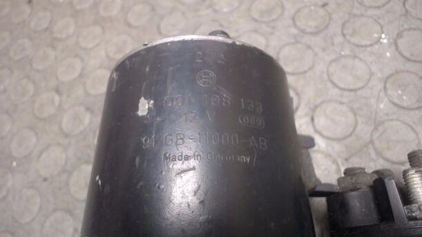 Foto: ANLASSER / STARTER BOSCH eines Ford Scorpio V6 GL