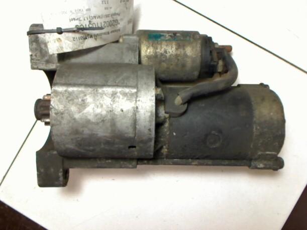 Foto: ANLASSER / STARTER eines Peugeot 205 XL D