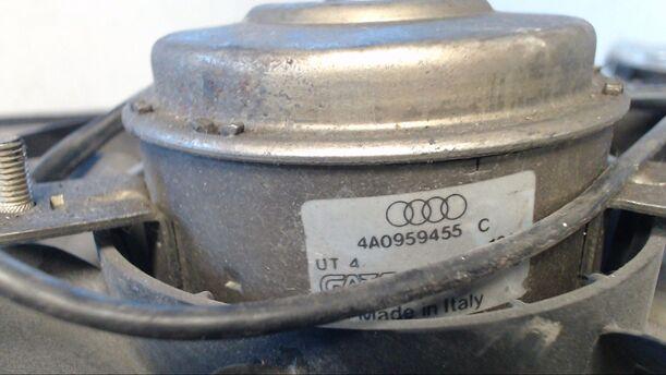 Foto: ELEKTROLÜFTER eines Audi 80 2.8 E