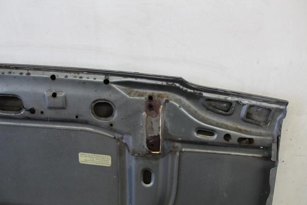 Foto: MOTORHAUBE ( PASSEND AB 1989 ) eines Nissan Micra LX