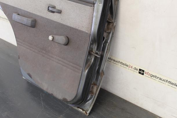 Foto: TÜR HINTEN LINKS eines Nissan Micra LX