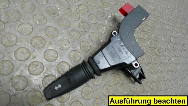 Foto: BLINK-/KOMBISCHALTER eines Ford Scorpio CL