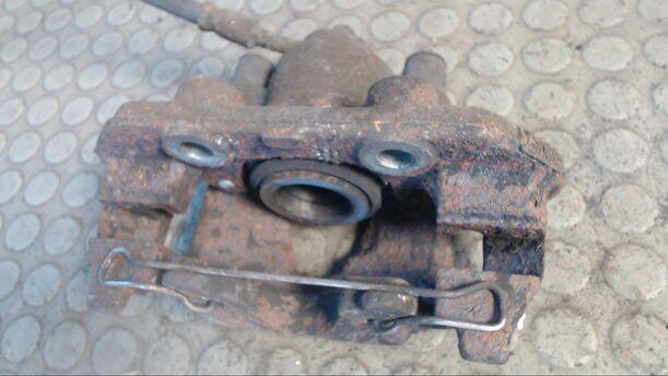 Foto: BREMSSATTEL VORN LINKS eines Opel Corsa D Eco