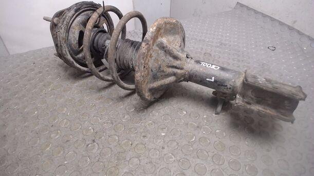 Foto: FEDERBEIN VORN LINKS eines Mazda 626 2.2i 12V GLX