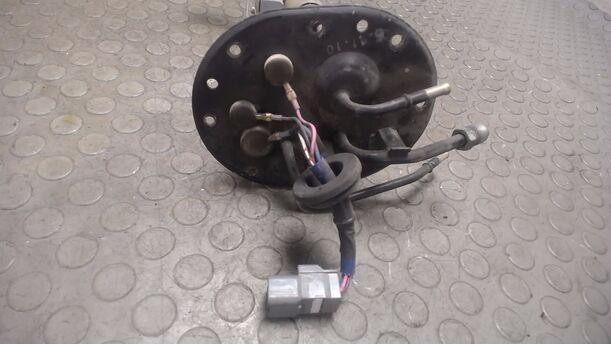 Foto: KRAFTSTOFFPUMPE eines Toyota Starlet 1.3 XLi