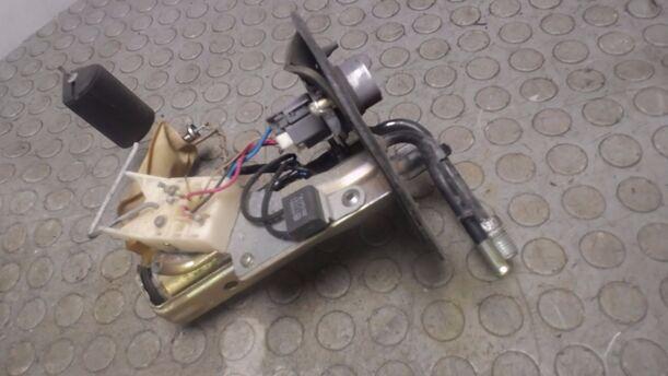 Foto: KRAFTSTOFFPUMPE eines Toyota Corolla 1.4 XLi