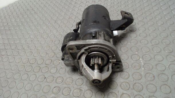 Foto: ANLASSER / STARTER BOSCH eines Ford Sierra Turnier CL