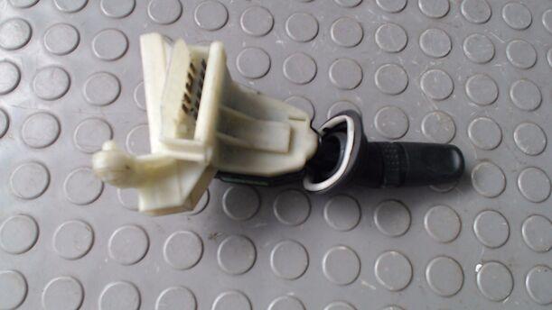 Foto: WISCHERSCHALTER eines Ford Mondeo Automatik Fashion
