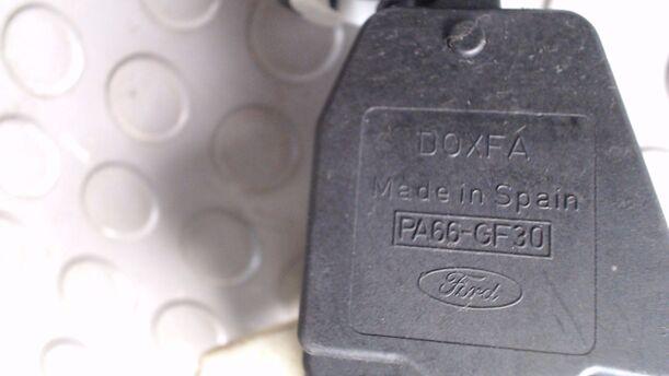 Foto: WISCHERSCHALTER eines Ford Mondeo Automatik Fashion