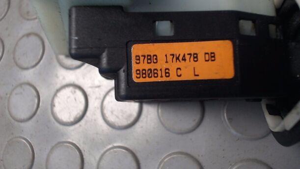 Foto: WISCHERSCHALTER eines Ford Mondeo Turnier Skylight