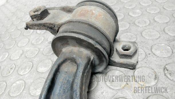 Foto: QUERLENKER VORNE LINKS eines Alfa Romeo 145 Quadrifoglio