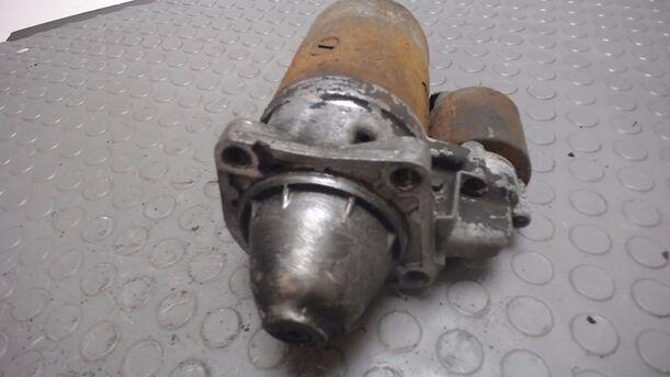 Foto: ANLASSER / STARTER BOSCH eines Ford Orion 1.6i Ghia