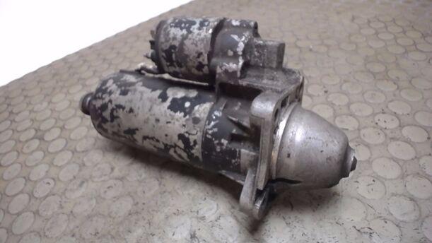 Foto: ANLASSER / STARTER BOSCH eines Ford Escort Bravo