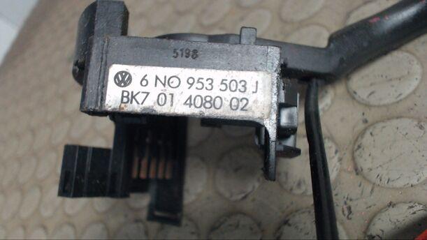 Foto: WISCHERSCHALTER eines VW Polo 50