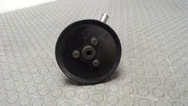 Foto: PUMPE SERVOLENKUNG eines Ford Sierra Turnier TD CLX