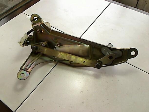 Foto: HECKSCHEIBENWISCHERMOTOR eines Renault Laguna 1.8 RN