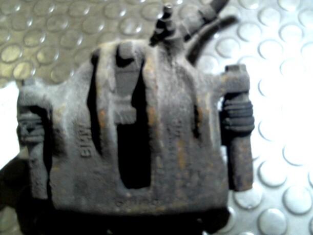 Foto: BREMSSATTEL VR eines BMW 316i