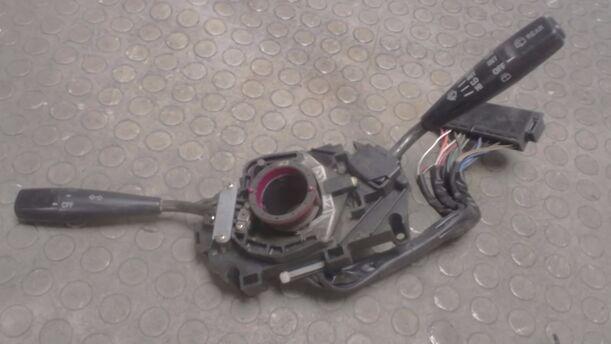 Foto: BLINK-/KOMBISCHALTER eines Toyota Corolla 1.4 XLi