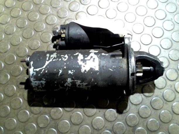 Foto: ANLASSER / STARTER BOSCH eines BMW 318is