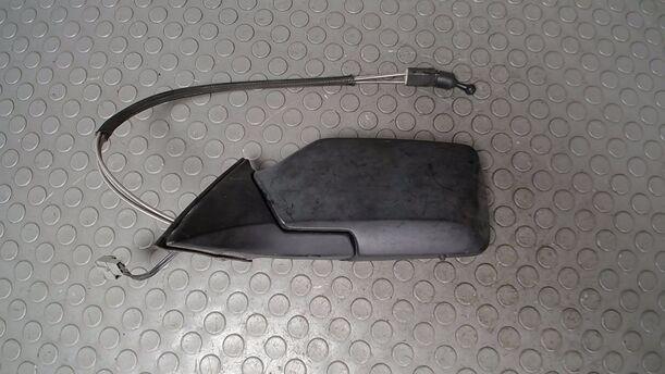 Foto: AUSSENSPIEGEL MECHANISCH VERSTELLBAR LINKS eines Renault R 25 TX