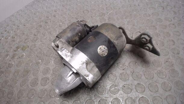 Foto: ANLASSER / STARTER eines Mazda 323 1.5 GLX