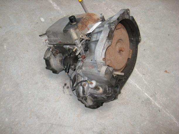 Foto: AUTOMATIK-GETRIEBE eines Fiat Croma i.e.