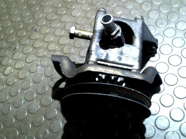 Foto: LENKGETRIEBEPUMPE eines Fiat Croma i.e.