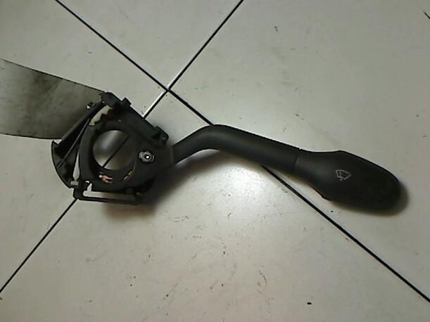 Foto: WISCHERSCHALTER eines Seat Cordoba 1.6i CLX