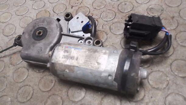 Foto: SCHIEBEDACHMOTOR eines BMW 520i 24V