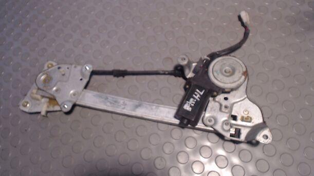 Foto: FENSTERHEBER ELEKTR HINTEN LINKS eines Mazda 626 1.9i GLX
