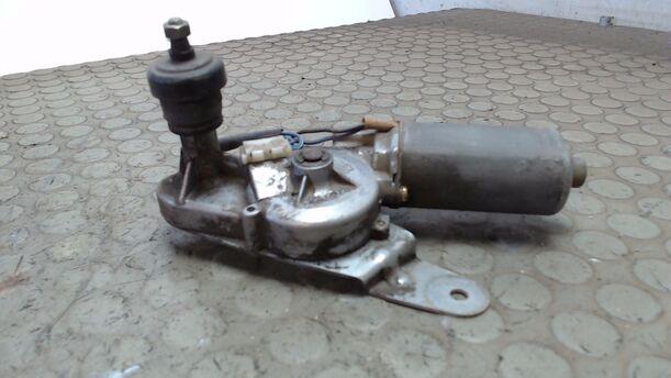 Foto: HECKSCHEIBENWISCHERMOTOR eines Opel Monterey RS
