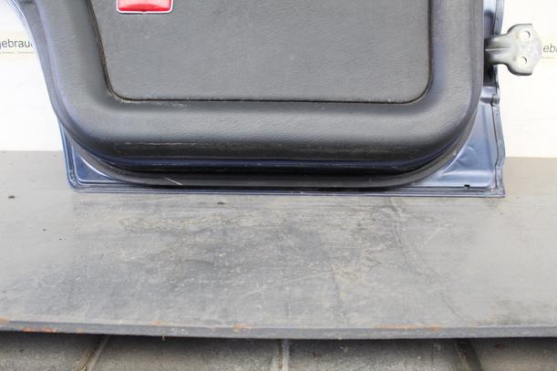 Foto: TÜR HINTEN LINKS eines Opel Monterey