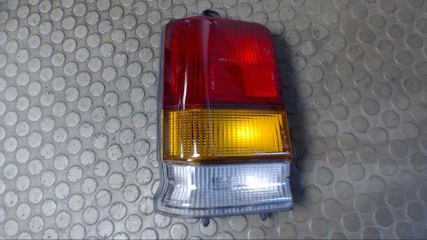 Foto: HECKLEUCHTE LINKS eines Daihatsu Cuore TG 44 (TG)