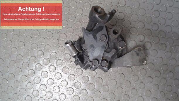 Foto: LENKGETRIEBEPUMPE eines Nissan Primera 1.6 SLX