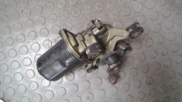 Foto: SCHEIBENWISCHERMOTOR VORN eines Nissan Primera 1.6 SLX