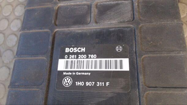 Foto: EINSPRITZSTEUERGERÄT eines VW Golf 1.8 Europe Klima