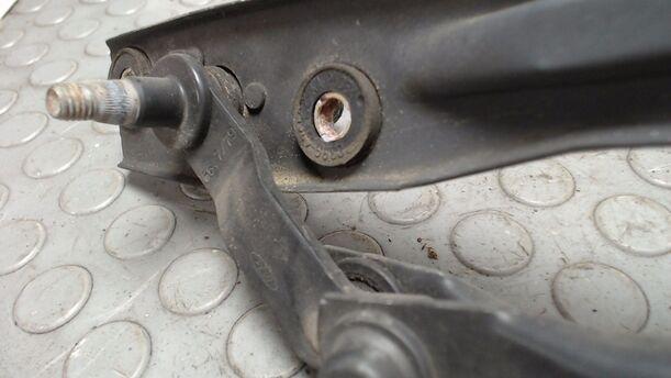 Foto: SCHEIBENWISCHERMOTOR VORN eines Ford Sierra CLX (LX)