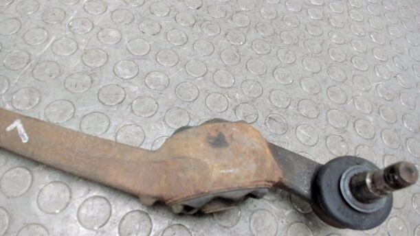 Foto: QUERLENKER VORN LINKS eines Ford Sierra CLX (LX)