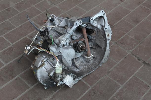 Foto: SCHALTGETRIEBE 5-GANG 20CH67 eines Peugeot 306 D XN