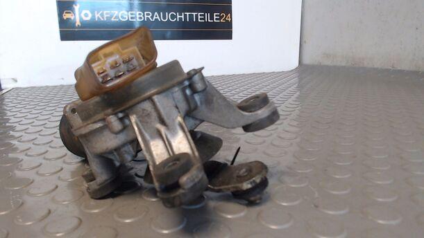 Foto: SCHEIBENWISCHERMOTOR VORN eines Nissan 100 NX