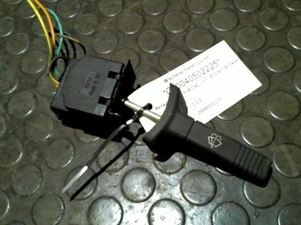 Foto: WISCHERSCHALTER eines Renault R 5 L