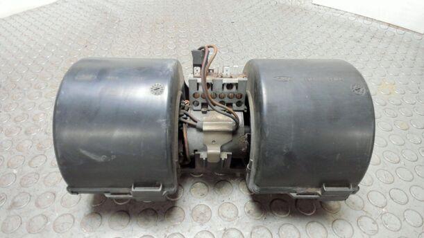 Foto: HEIZUNGSGEBLÄSE eines Ford Sierra Turbo D CLX