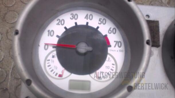 Foto: TACHOEINHEIT eines VW Lupo 1.0 GT