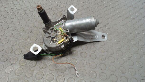 Foto: SCHEIBENWISCHERMOTOR HINTEN eines Ford Scorpio Turnier CLX